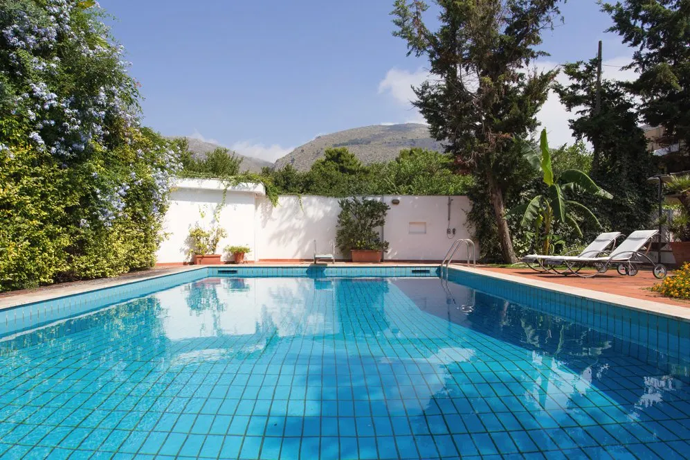 Vilă cu piscină și spa în Palermo, fotografia 12