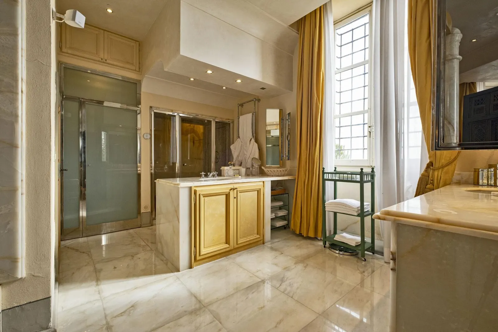 10-Bedroom Villa in the Tuscany, photo 42