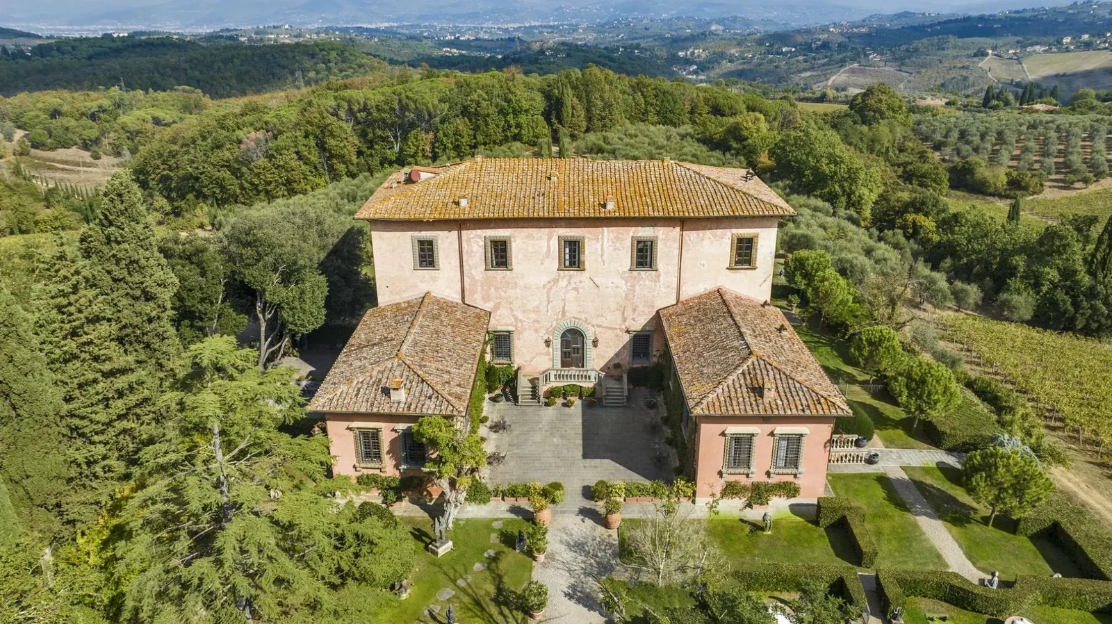 10-Bedroom Villa in the Tuscany, photo 8