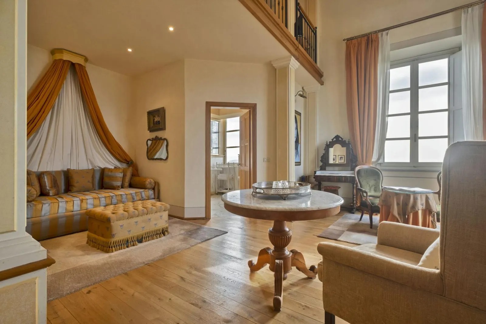 10-Bedroom Villa in the Tuscany, photo 27