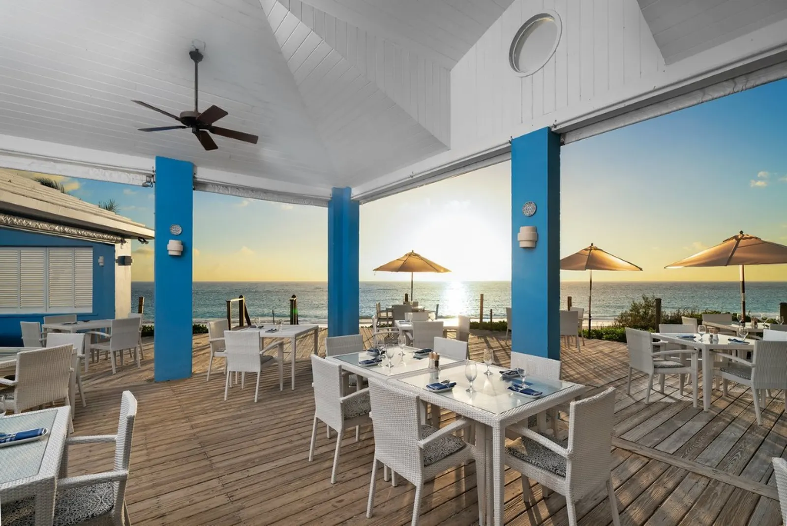 7 nopți la Estate with Swimming pool and Mountain view in Harbour Island, fotografia 10