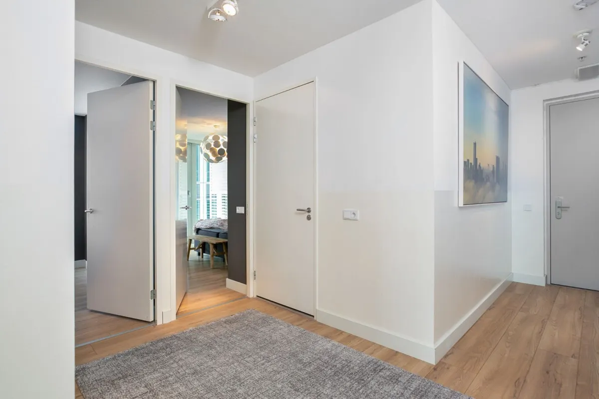 Apartament cu 2 dormitoare cu vedere la munte, Rotterdam, Olanda de Sud, fotografia 19