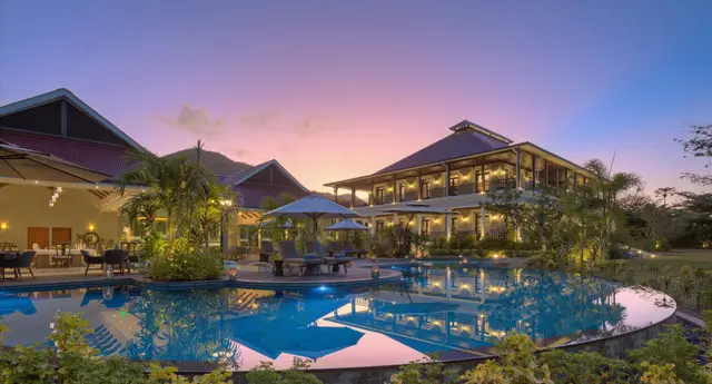 Vilă pentru 18 oaspeți în Baie Sainte Anne Praslin