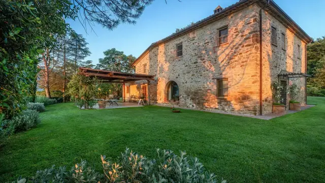 7 nopți la Villa for 14 Guests in Umbertide, fotografia 6