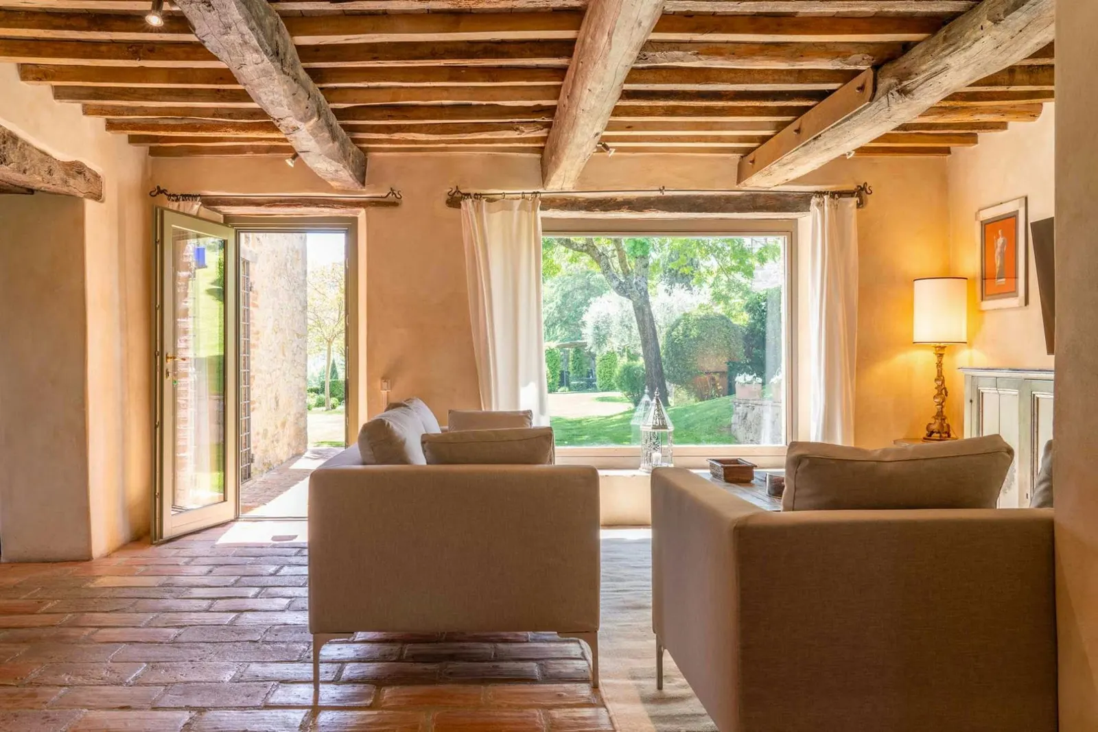 7 nopți la Villa for 14 Guests in Umbertide, fotografia 11