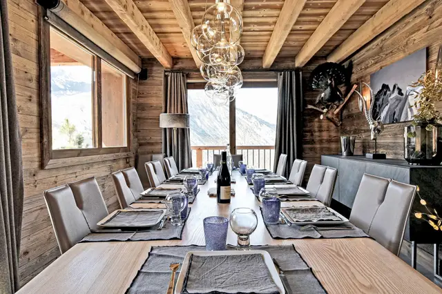 7 nopți la 6-Bedroom Chalet with Jacuzzi, Sleeps 14, fotografia 6