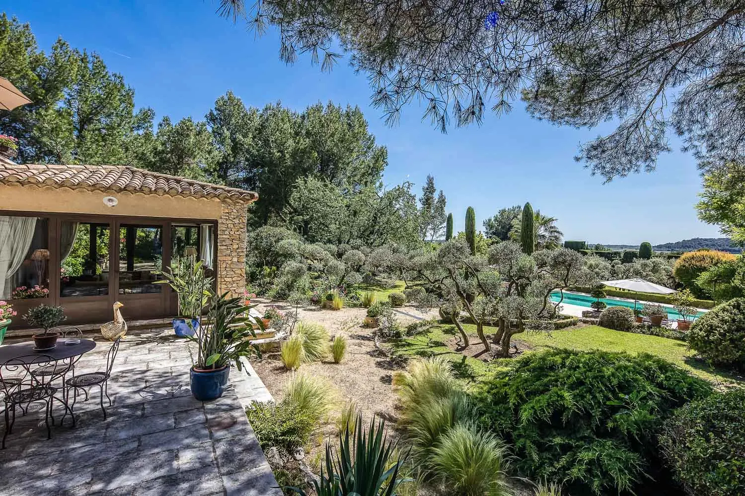 7 nopți la 5-Bedroom Villa with Heated pool, Fontvieille, Provence-Alpes-Côte d'Azur, fotografia 10