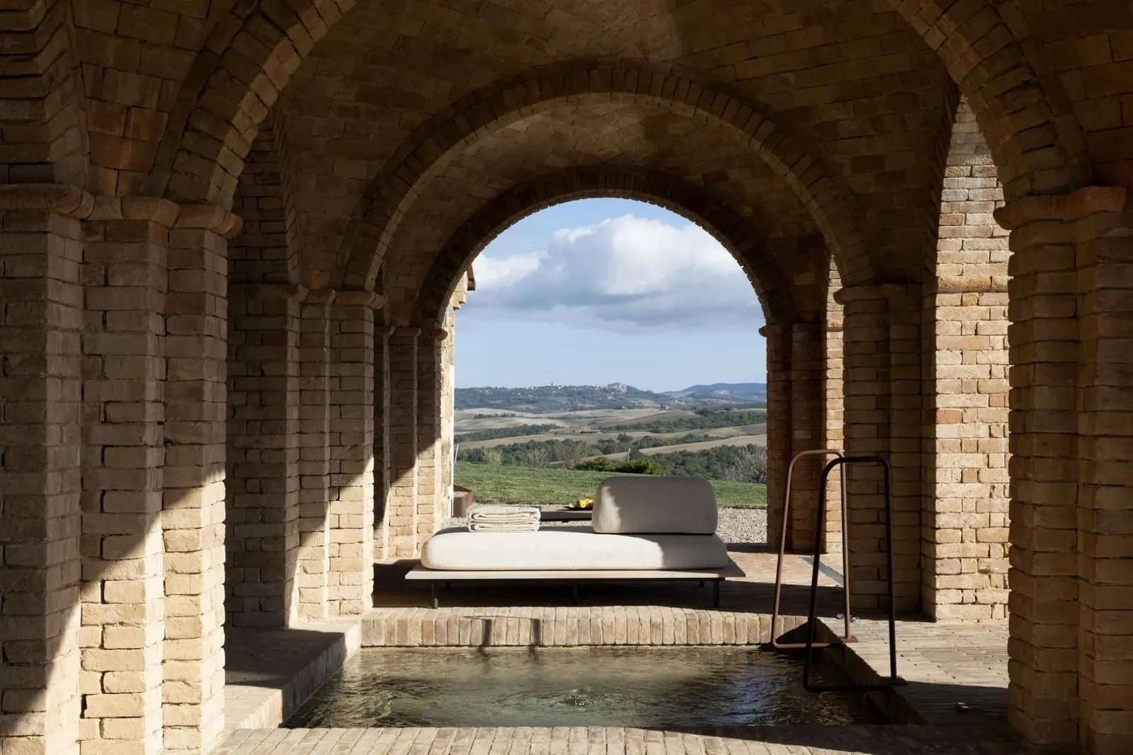Vilă cu 6 dormitoare în Toscana, fotografia 4