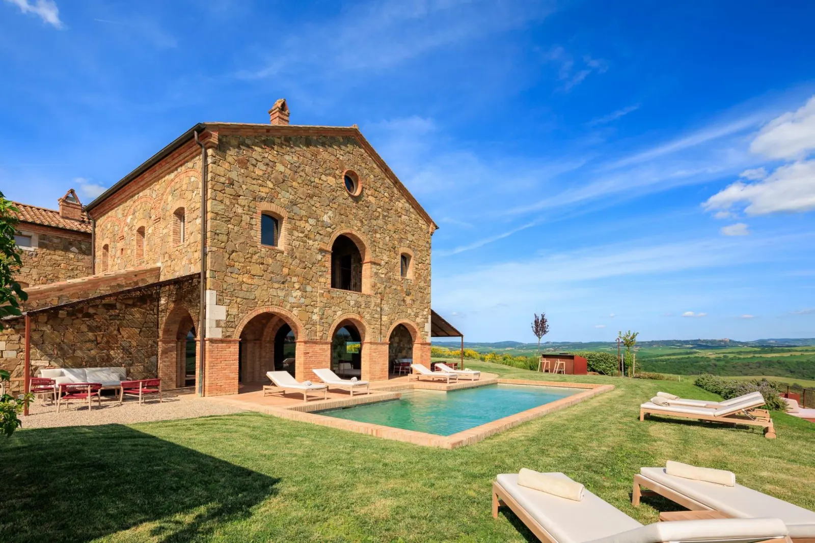 Vilă cu 6 dormitoare în Toscana, fotografia 2