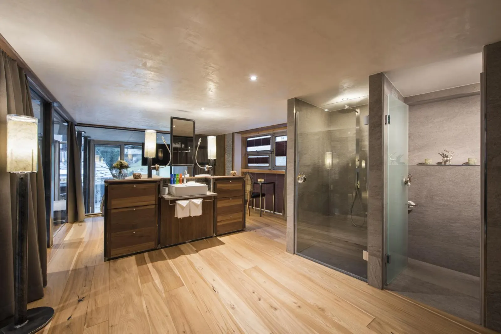 Chalet cu 5 dormitoare și jacuzzi, Zermatt, Wallis, fotografia 17
