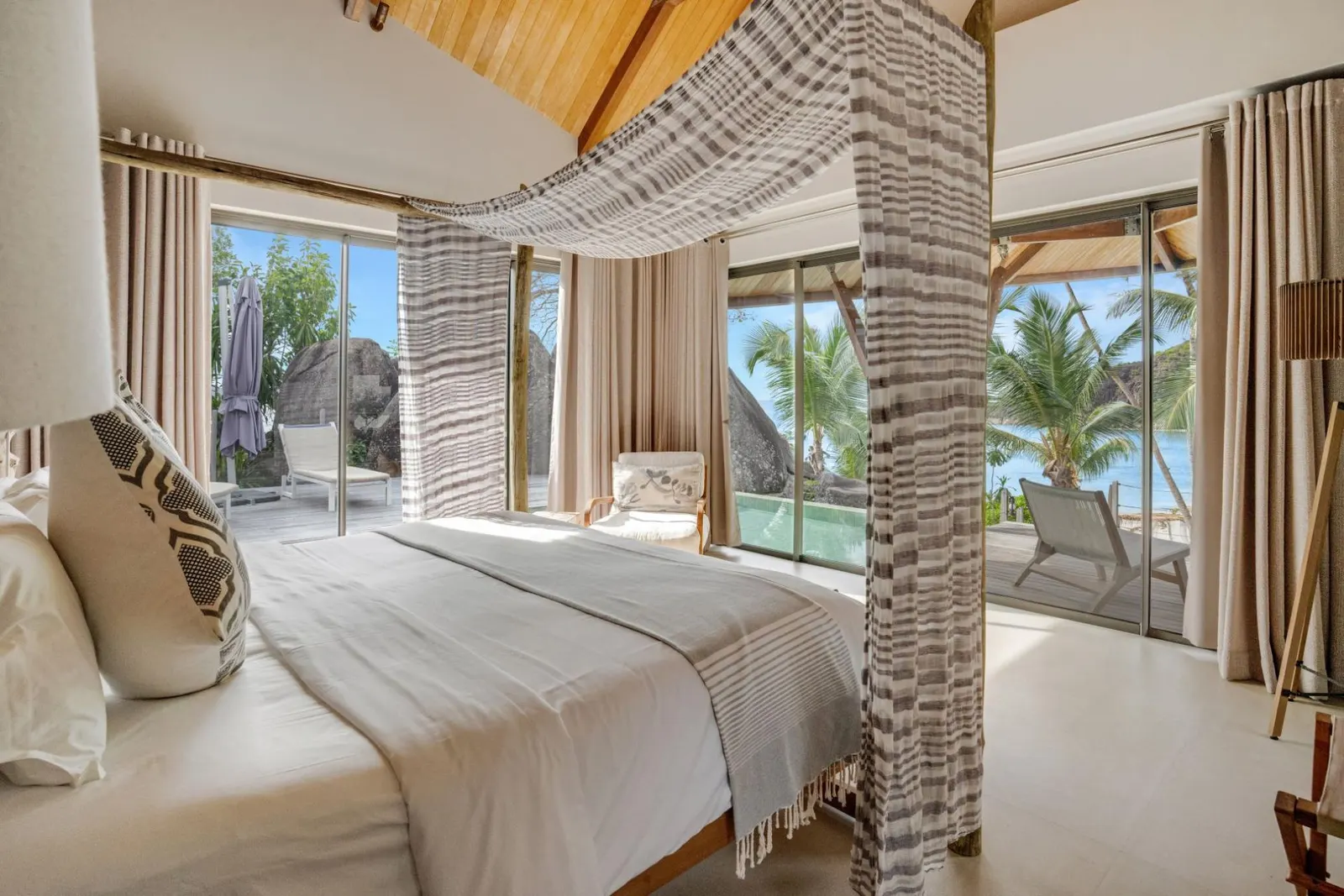 Vilă cu 5 dormitoare pentru 10 persoane, Baie Sainte Anne Praslin, fotografia 14