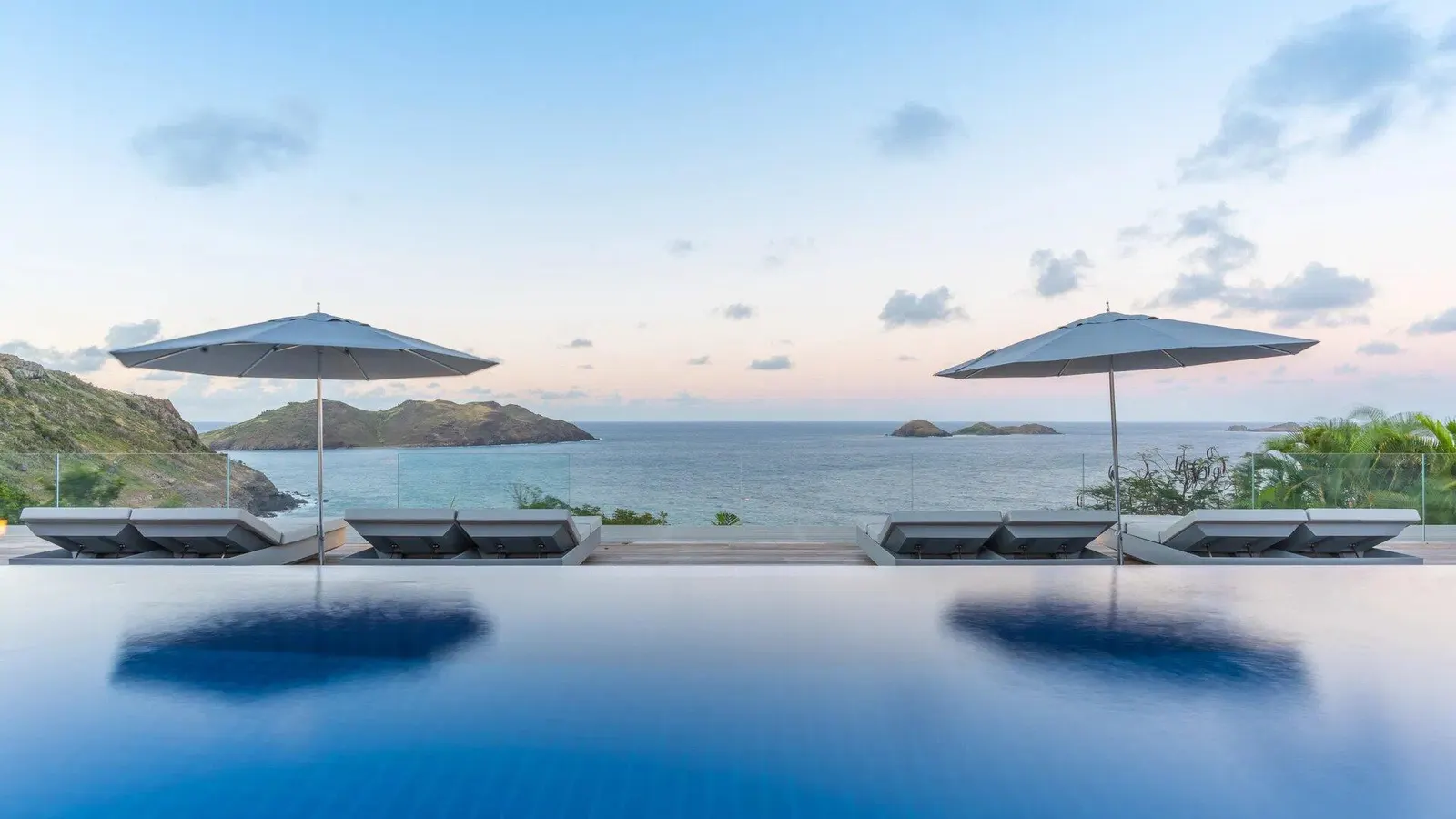 Vilă cu piscină încălzită și vedere la mare în Gustavia, fotografia 2