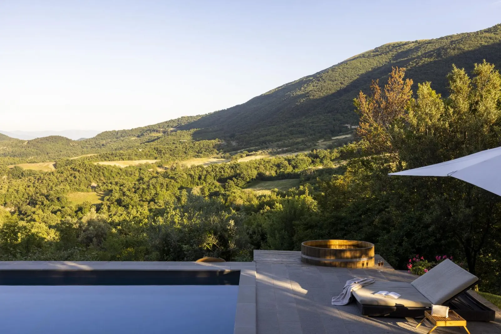 Vilă cu 4 dormitoare și piscină încălzită, Perugia, fotografia 4