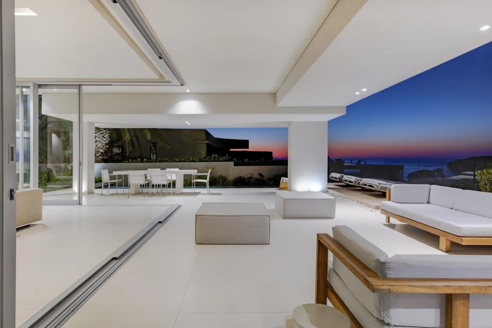 7 nopți la 7-Bedroom Villa in the South Africa, fotografia 4