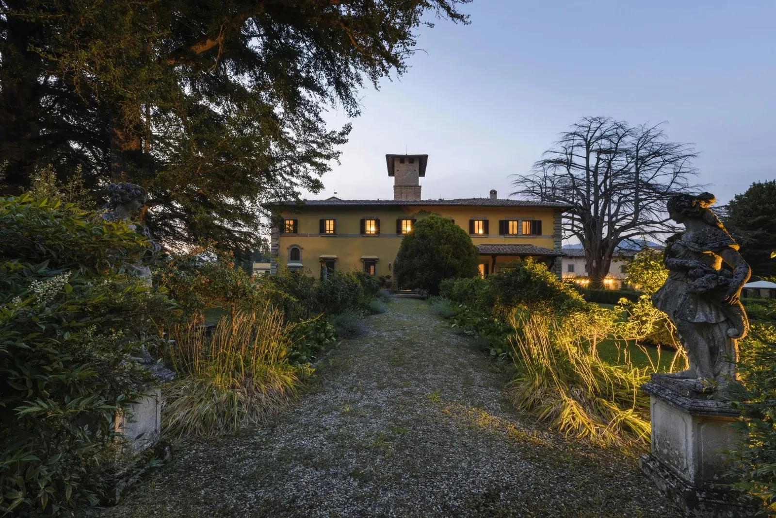 Vilă cu piscină încălzită și jacuzzi în Borgo San Lorenzo, fotografia 11