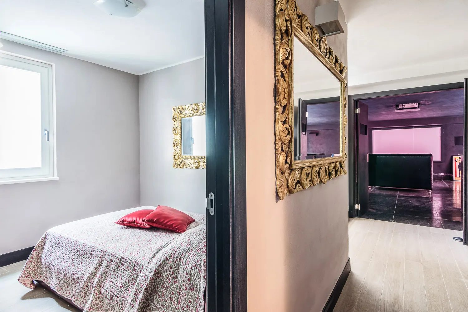Villa with Swimming pool and Jacuzzi in Forte dei Marmi, photo 42