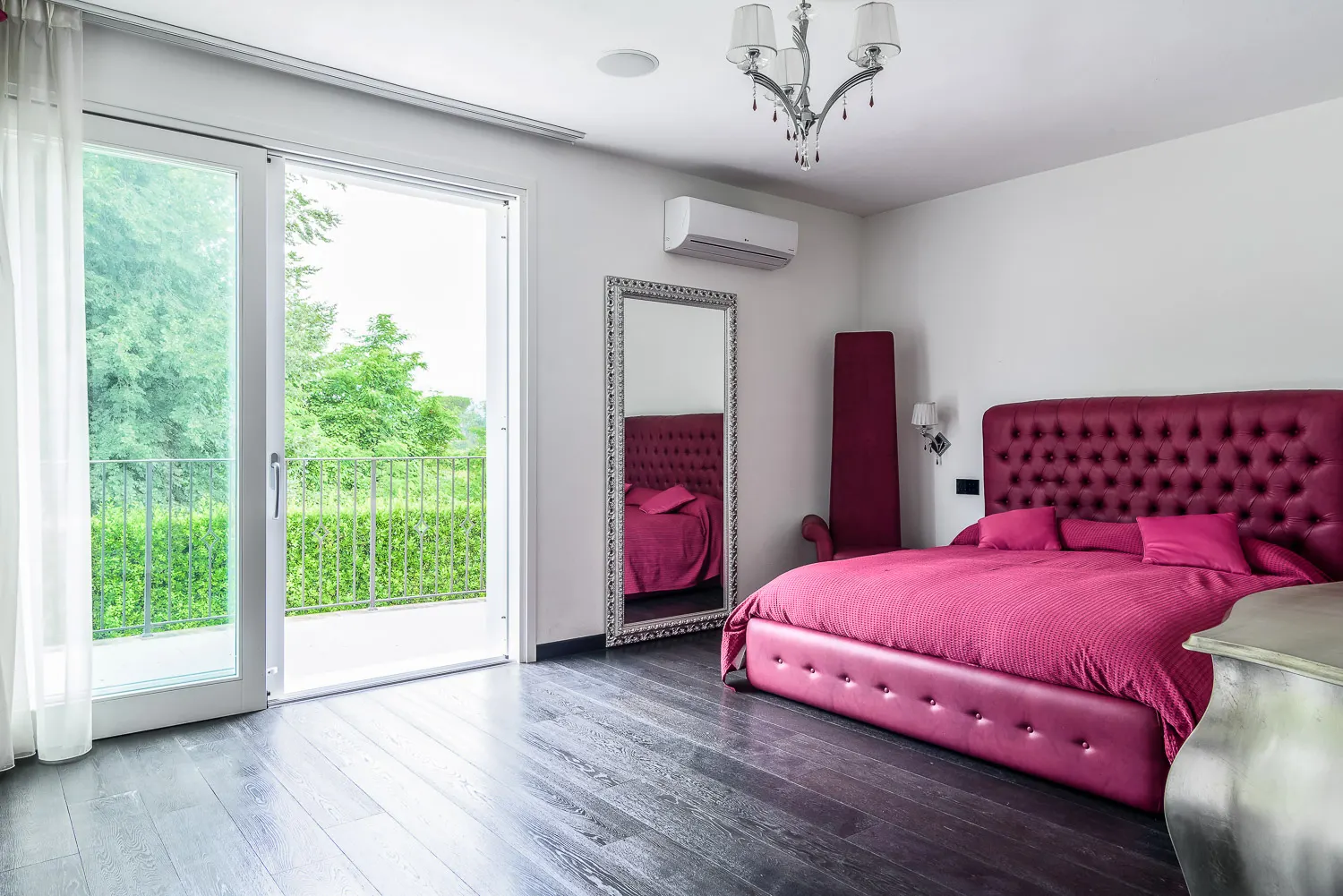 Villa with Swimming pool and Jacuzzi in Forte dei Marmi, photo 32