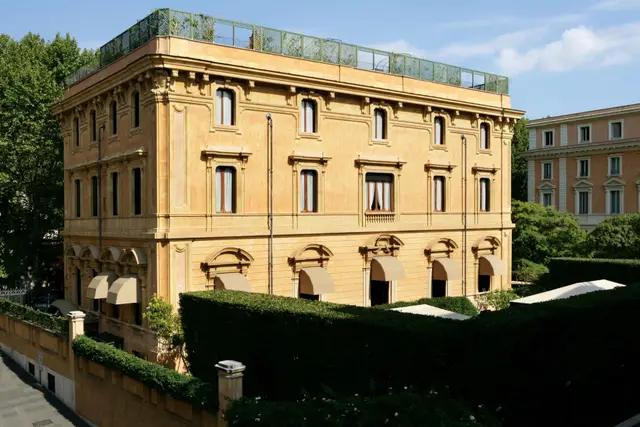 Vilă cu 12 dormitoare în Roma
